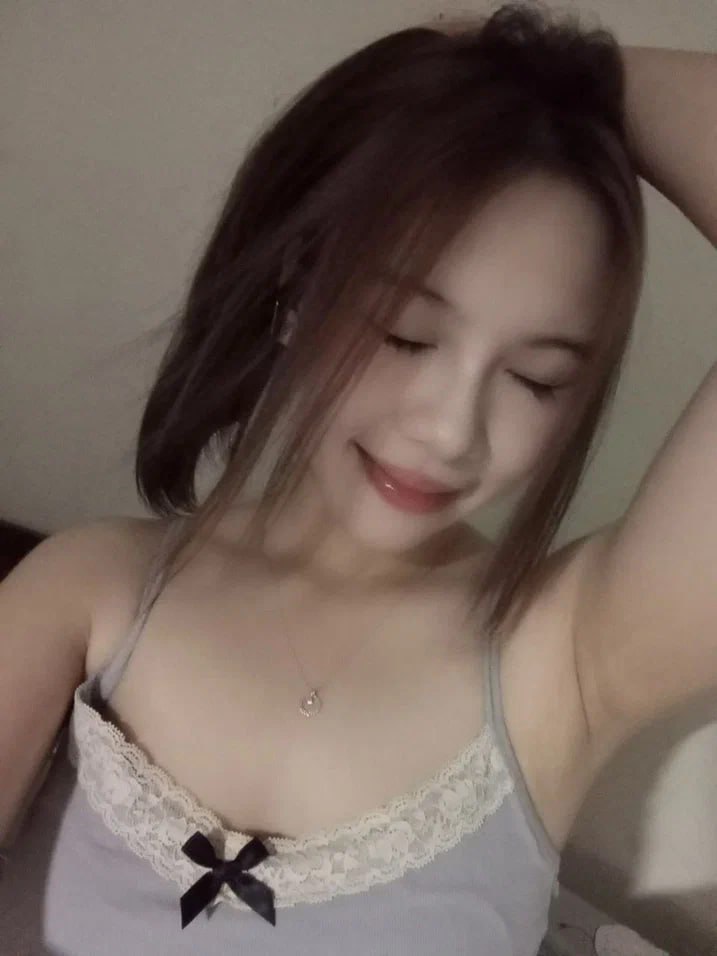 Hồng hài nhi thầm thương chị hàng xóm